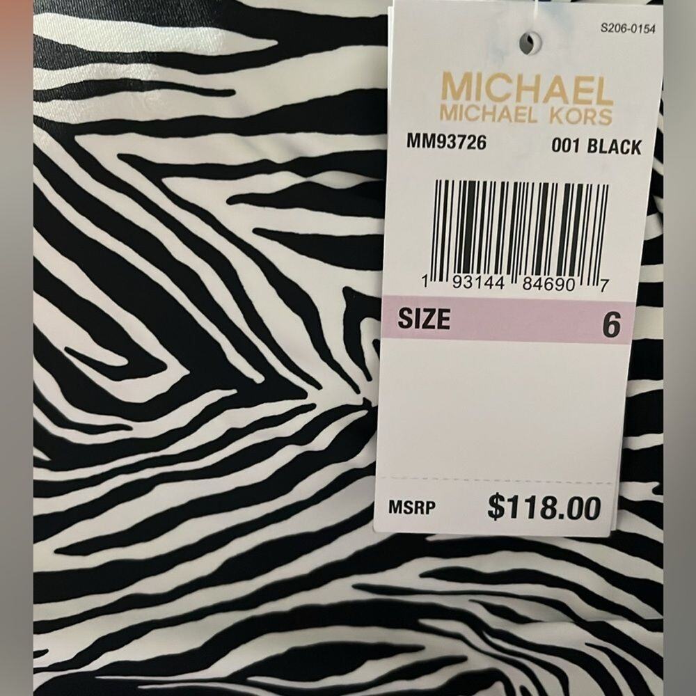 Michael Kors Scoopneck One Piece Swimsuit  Zebra black and white Print Size 10 - Picture 4 of 6